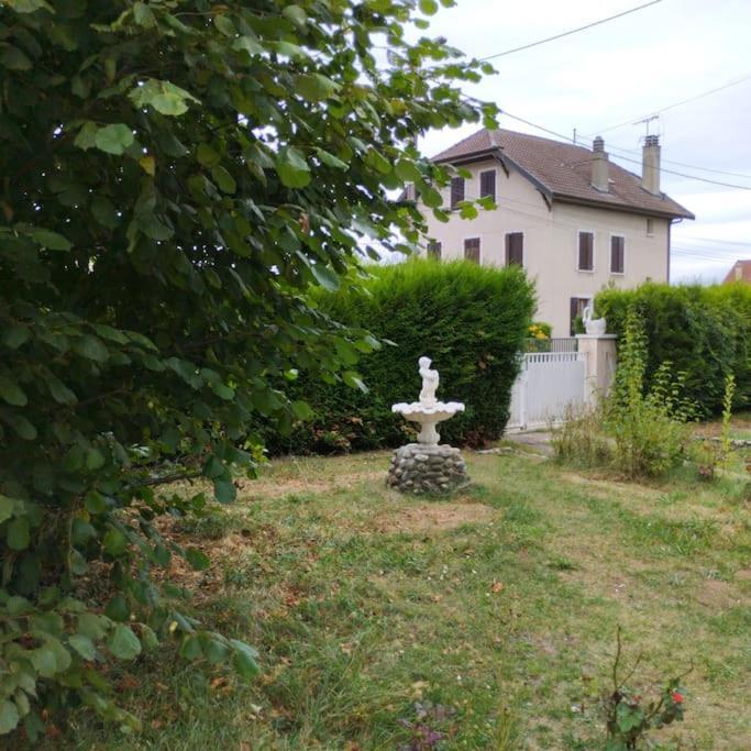 Appartement Verdoyant Au Bord Du Lac Leman Entre Evian Et Thonon Dans Une Villa Publier Zewnętrze zdjęcie