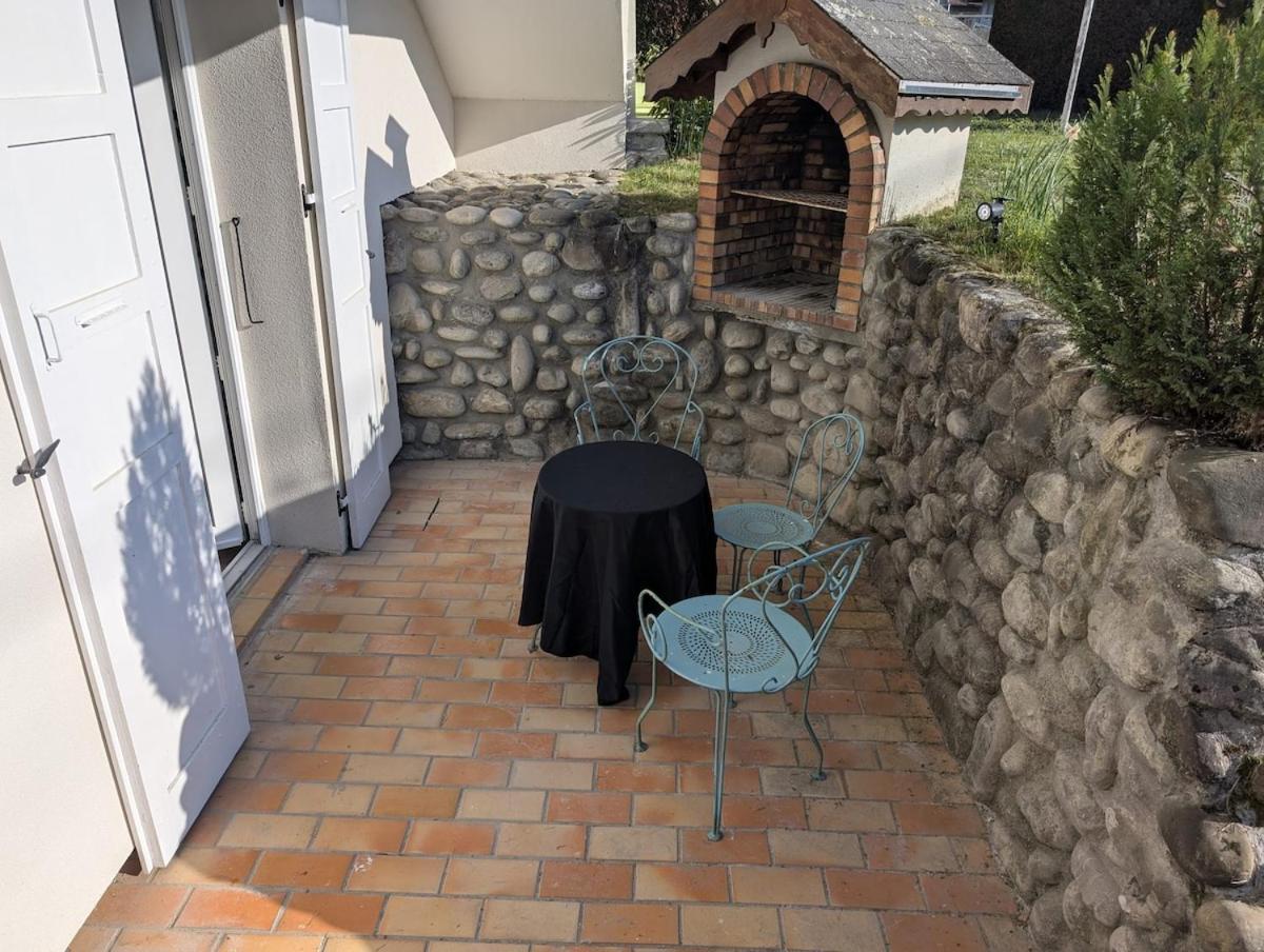 Appartement Verdoyant Au Bord Du Lac Leman Entre Evian Et Thonon Dans Une Villa Publier Zewnętrze zdjęcie